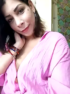 Snapshot of Dominika_a chatting on October 15, 2025, 1:08 pm Dominika a online show from October 15, 2025, 1:08 pm