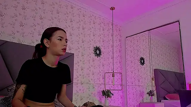 meganandtylerr19 online show from October 28, 2025, 12:15 pm