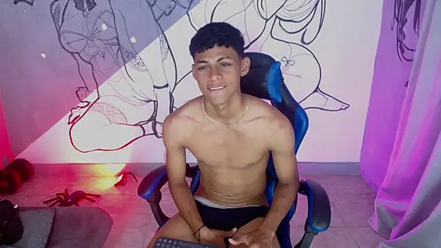 deivid bigcock1 online show from October 31, 2025, 12:29 am