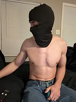 Snapshot of gymratforyouu chatting on February 15, 2026, 8:13 am gymratforyouu online show from February 15, 2026, 8:13 am