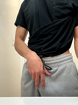 Snapshot of gymratforyouu chatting on October 10, 2025, 1:06 am gymratforyouu online show from October 10, 2025, 1:06 am