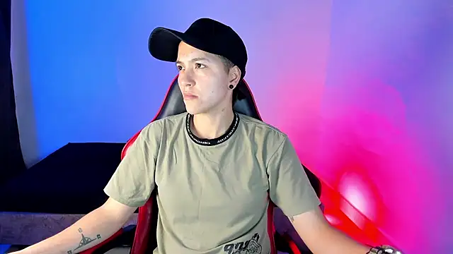 nicocoox online show from October 14, 2025, 1:50 am