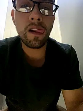 Fran-cisco1509 online show from October 2, 2025, 10:51 am