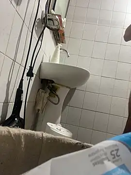 Fran-cisco1509 online show from October 25, 2025, 8:24 am