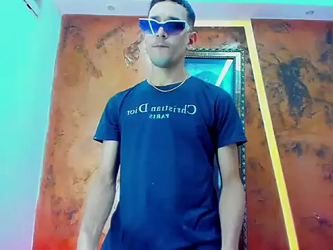 Snapshot of Noha_Deluxe chatting on September 30, 2025, 2:12 pm Noha Deluxe online show from September 30, 2025, 2:12 pm