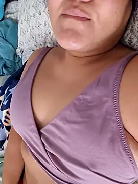 Snapshot of sw33th3art chatting on October 11, 2025, 6:20 pm sw33th3art online show from October 11, 2025, 6:20 pm