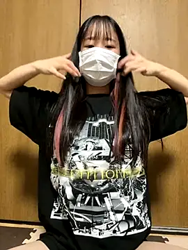 mio-mio-pompom online show from September 30, 2025, 2:45 pm