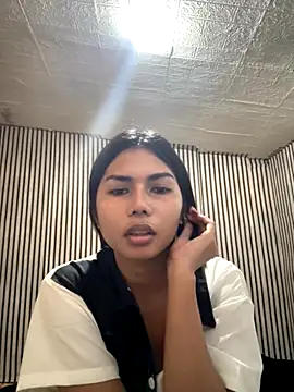 Sexy-Davina online show from October 2, 2025, 5:05 pm
