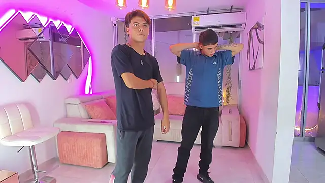 Snapshot of Houseofwarrios chatting on November 9, 2025, 5:11 am Houseofwarrios online show from November 9, 2025, 5:11 am