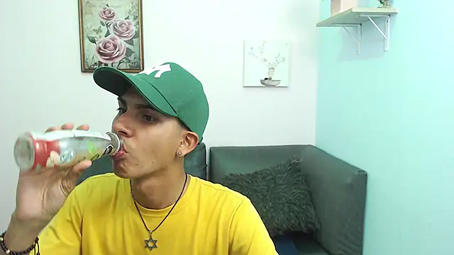 David 925  online show from October 11, 2025, 3:40 am