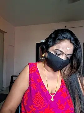 queendivya online show from July 13, 2026, 7:29 am