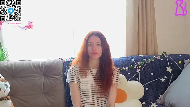 Snapshot of Little_rosy chatting on July 17, 2026, 4:21 am Little rosy online show from July 17, 2026, 4:21 am