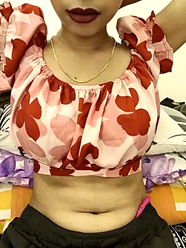 Snapshot of Sweets-jaanu chatting on October 20, 2025, 5:09 am Sweets-jaanu online show from October 20, 2025, 5:09 am