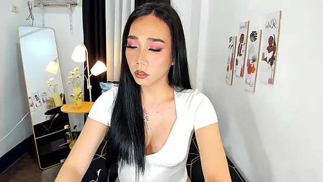 Snapshot of SexyAsianCockTS chatting on September 24, 2025, 4:30 am SexyAsianCockTS online show from September 24, 2025, 4:30 am