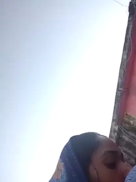 Hot reshmaji online show from March 7, 2026, 1:56 am