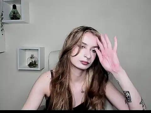 NinaBlond1 online show from October 23, 2025, 5:50 am