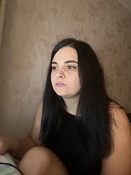 Snapshot of SweetBerryX chatting on November 18, 2025, 8:39 am SweetBerryX online show from November 18, 2025, 8:39 am