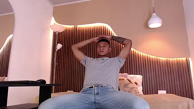 Aiden steel online show from November 9, 2025, 1:37 pm