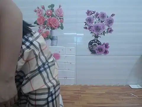 Hannie 26 online show from November 7, 2025, 1:37 pm