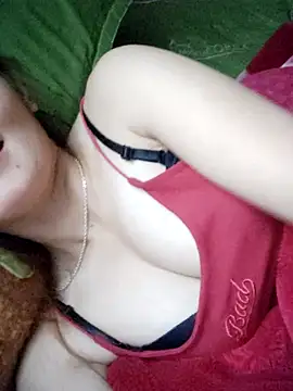 Snapshot of phuongxinhxan chatting on October 28, 2025, 12:22 am phuongxinhxan online show from October 28, 2025, 12:22 am