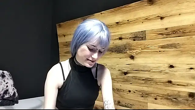 JenaeRadloff online show from September 27, 2025, 2:23 pm