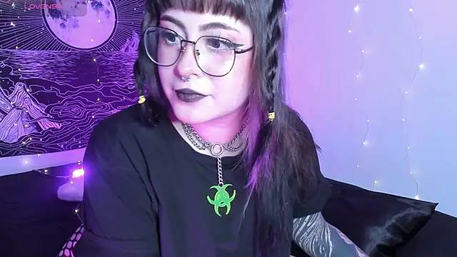 Hallucigenia  online show from February 19, 2026, 7:22 pm