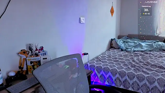 ryden 01 online show from October 7, 2025, 4:08 pm