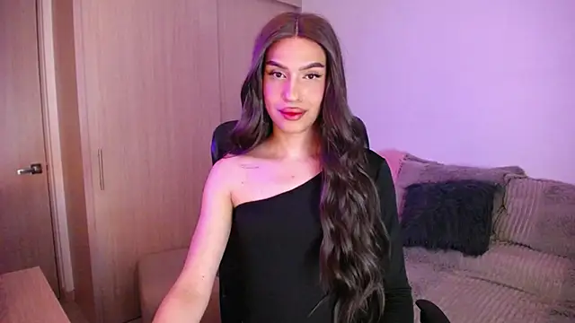 SamaraSilex online show from October 22, 2025, 2:33 am