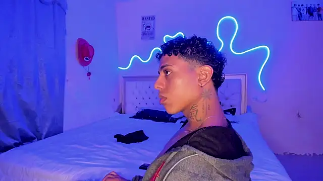 Glader31 online show from October 10, 2025, 8:42 pm