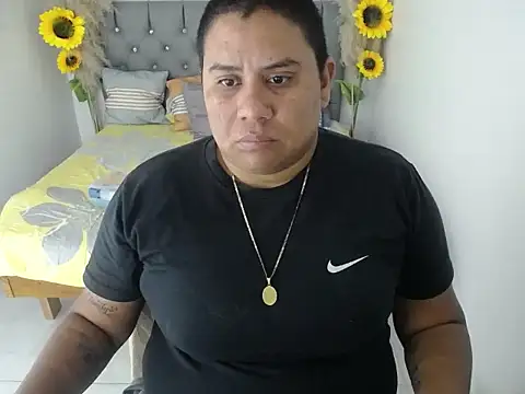 Snapshot of hotlesby_valery chatting on March 3, 2026, 12:01 pm hotlesby valery online show from March 3, 2026, 12:01 pm