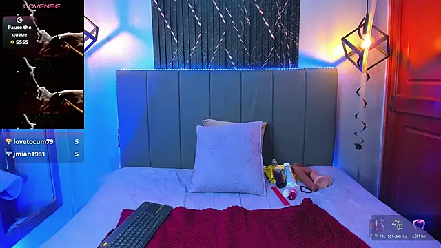 SophieSweet88 online show from October 30, 2025, 4:33 am