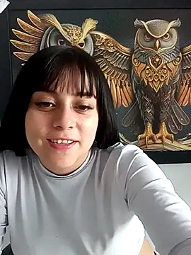 FoxyLux  online show from September 26, 2025, 7:21 pm