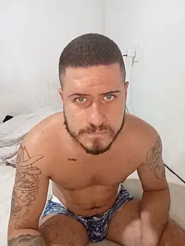 Snapshot of casado031999 chatting on September 27, 2025, 9:43 pm casado031999 online show from September 27, 2025, 9:43 pm