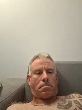 Pappa1978 online show from October 5, 2025, 8:43 pm