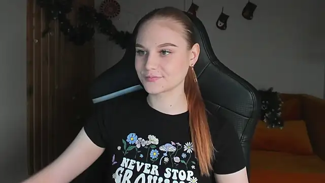 AriaWell online show from December 22, 2025, 5:24 pm