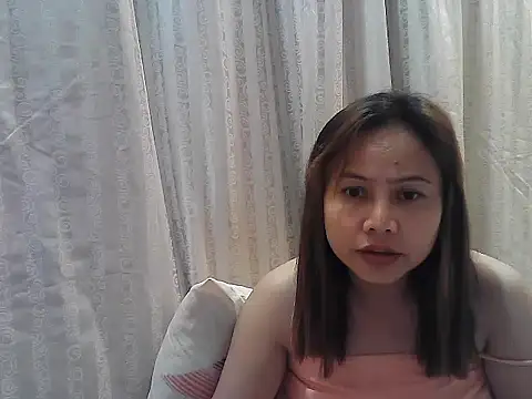 Snapshot of Amarrahlyn chatting on May 6, 2026, 9:35 am Amarrahlyn online show from May 6, 2026, 9:35 am