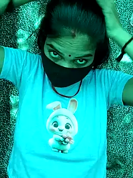 Snapshot of PRACHI-743 chatting on August 6, 2026, 1:33 am PRACHI-743 online show from August 6, 2026, 1:33 am
