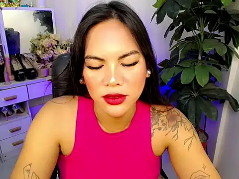 AngelitaDeputouch online show from November 17, 2025, 8:29 am