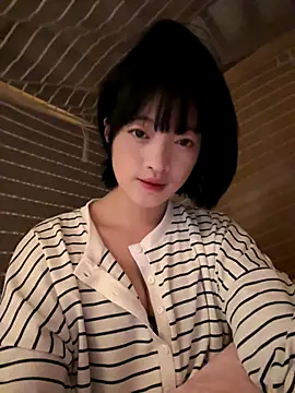 Tramy xx online show from October 13, 2025, 3:41 am