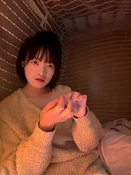 Tramy xx online show from October 14, 2025, 2:12 am