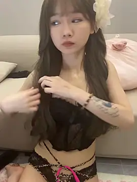 ninaya x online show from October 4, 2025, 4:19 pm