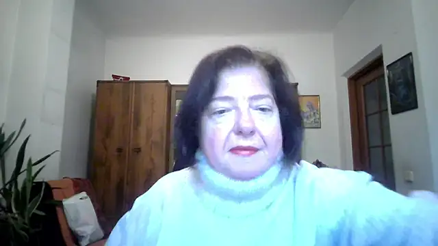 Snapshot of Violet_Pulse chatting on November 5, 2025, 12:41 pm Violet Pulse online show from November 5, 2025, 12:41 pm