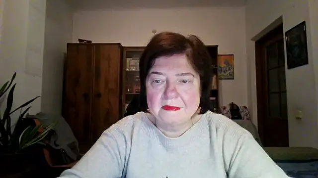 Violet Pulse online show from January 7, 2026, 3:06 pm