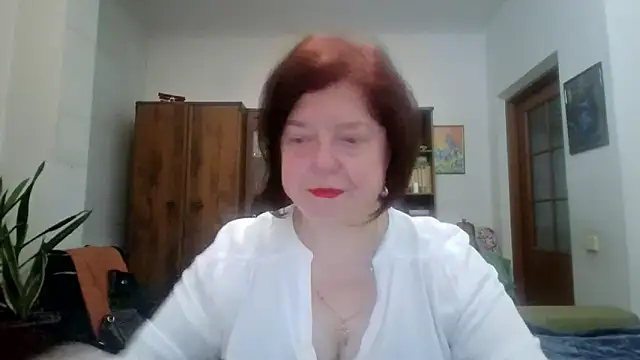 Violet Pulse online show from May 14, 2026, 4:59 pm