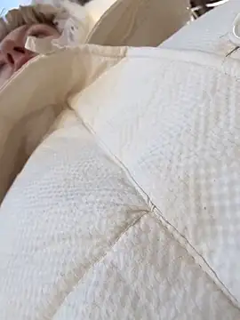 RonnieKiss online show from October 9, 2025, 4:24 am