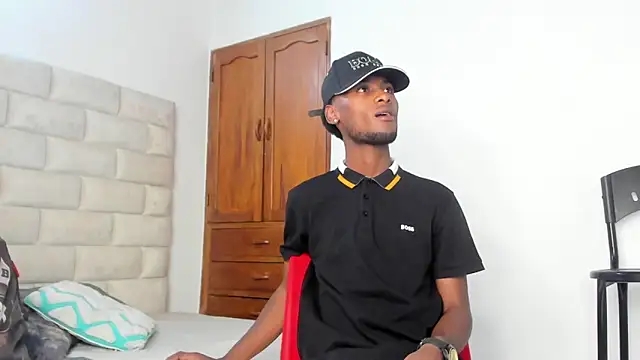 BennBrown online show from November 6, 2025, 8:13 pm