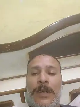 Cute-Charvii online show from November 28, 2025, 5:40 am