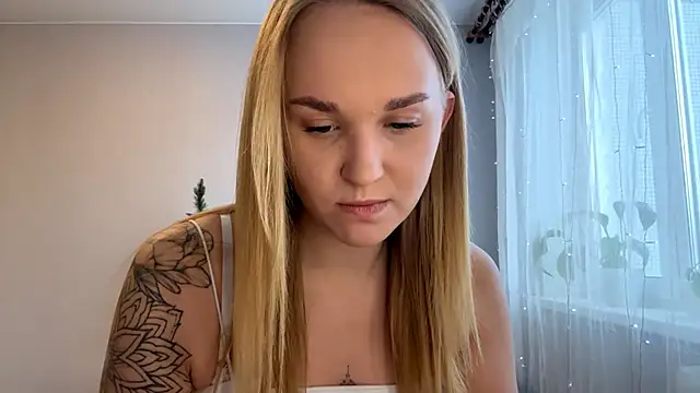 TanekaBoitel online show from January 8, 2026, 11:16 am