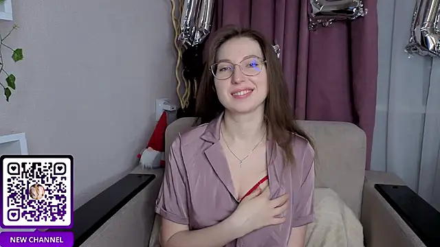 DaliaRadtke online show from March 2, 2026, 6:15 pm