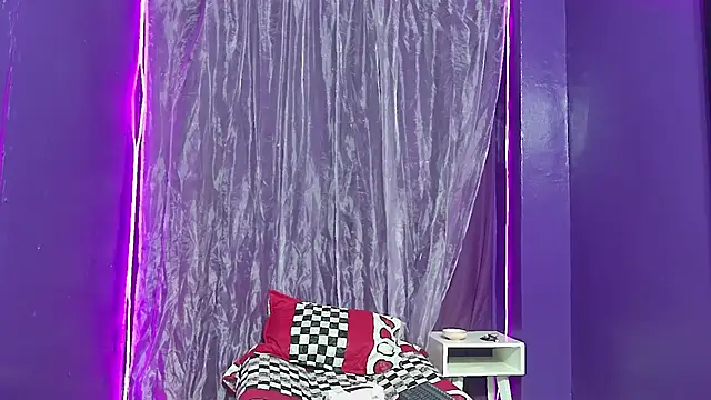 Angel sweet    online show from September 24, 2025, 2:23 pm